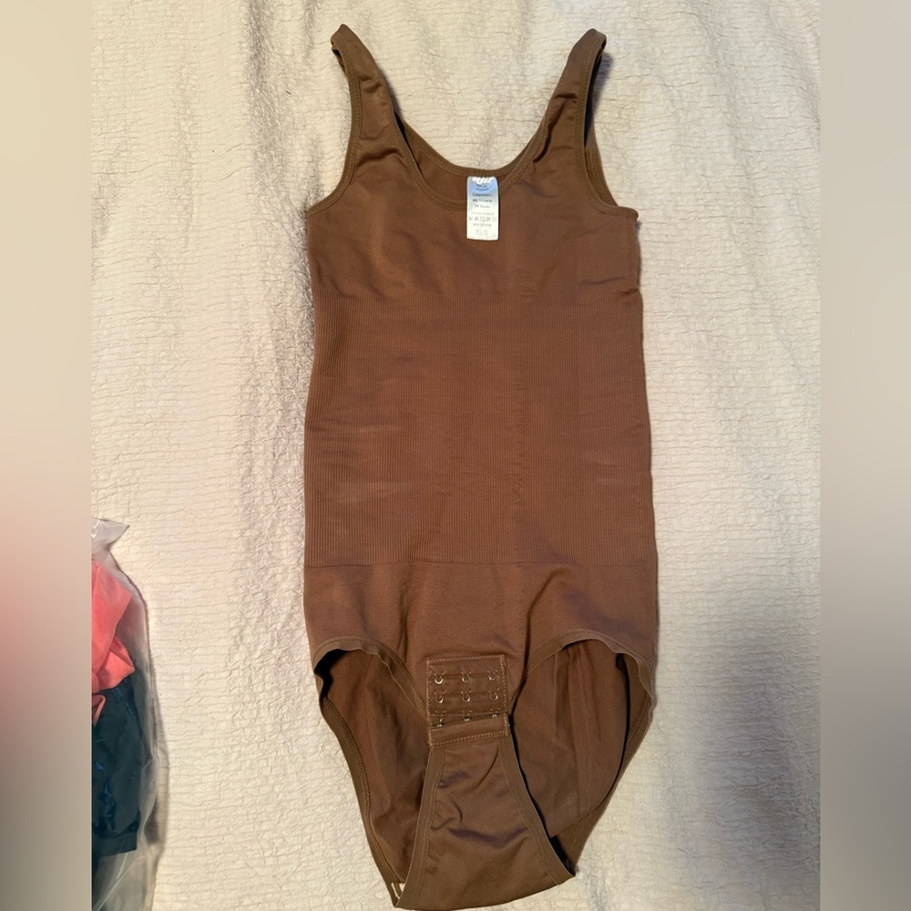Xs shapewear